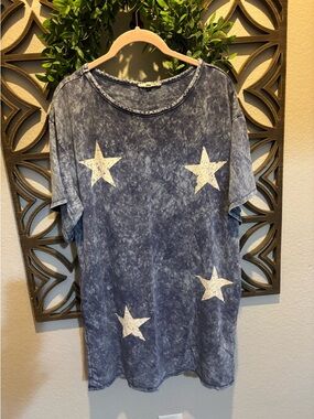 Promesa Blue Mineral Wash dress with Subtle Star Detail size Medium